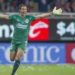 Toño Rodríguez de Chivas “le tira” al América