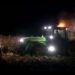 Mujer muere al caerle  un tractor encima