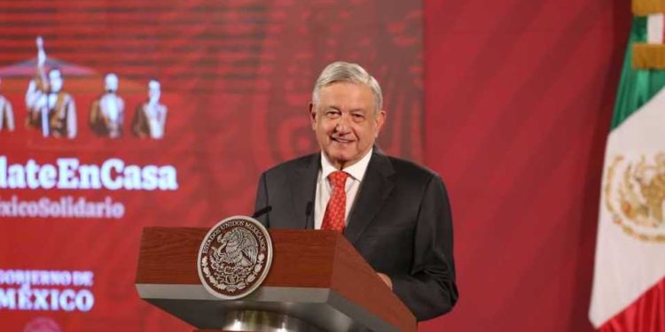 AMLO lanzará campaña de nutrición; un pozol sale más barato que un refresco o una caguama