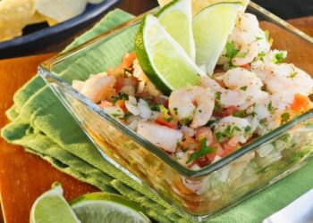 Para este fin prepara un rico ceviche de camarón a la mexicana