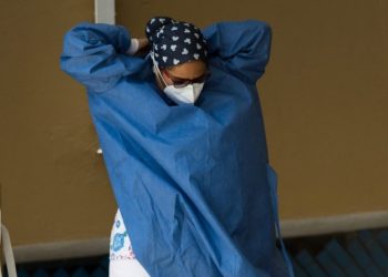 Ivón es madre y este 10 de Mayo atiende a pacientes de Covid-19
