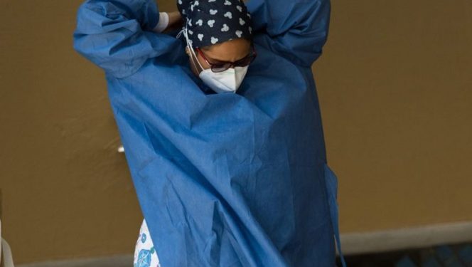 Ivón es madre y este 10 de Mayo atiende a pacientes de Covid-19