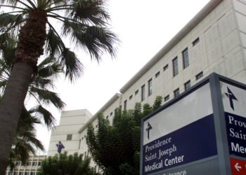 Con el 1 % de posibilidades de sobrevivir vence al coronavirus tras 2 meses de hospitalización