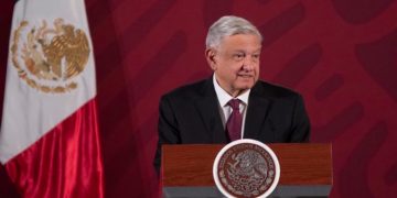 Planea gobierno federal semáforo para reapertura económica