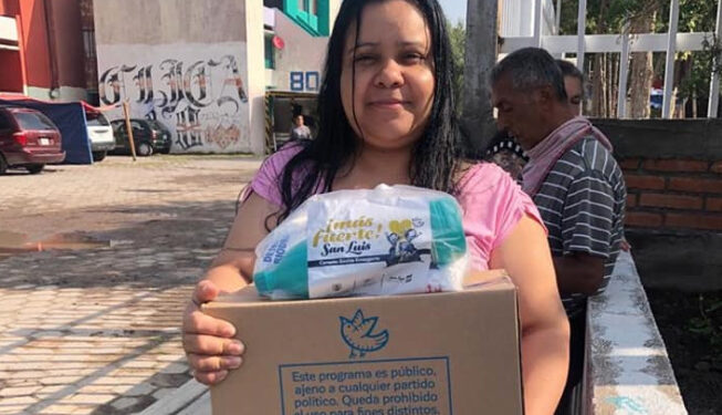 DIF entrega apoyos alimentarios a grupos vulnerables