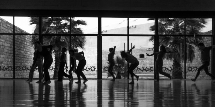 Con reflexión dancística audiovisual, el CEART celebró el día internacional de la danza