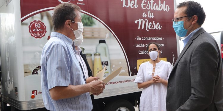 Donaciones ciudadanas siguen llegando al DIF