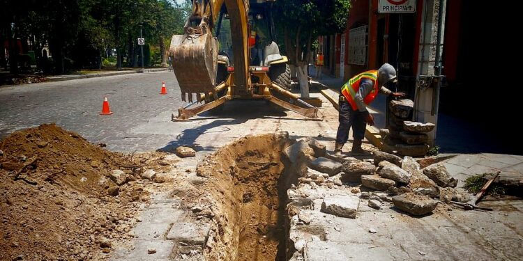 Siguen obras de rehabilitación de drenaje en la capital