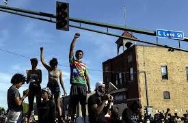 Denver se suma a las manifestaciones por la muerte de George Floyd