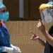Contratan a 25 mil en el sector salud para hacer