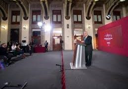 Corrupción no solo son mordidas; AMLO promete eliminarla en Aduanas