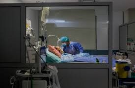 Investigación asocia muertes por COVID-19 con deficiencia de vitamina D