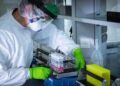 Farmacéutica en EU asegura resultados positivos en vacuna contra el C-19