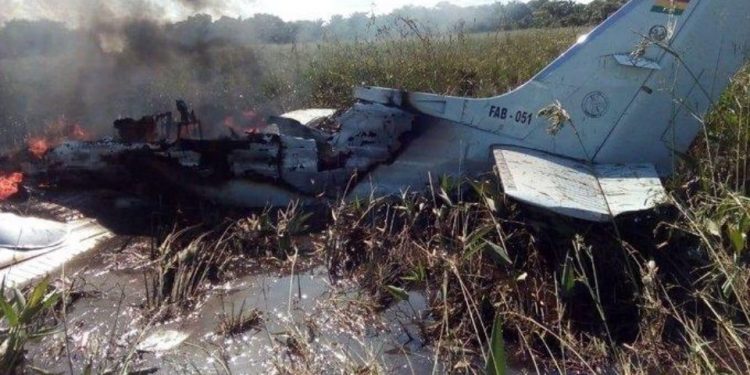 Mueren en accidente aéreo españoles que iban a ser repatriados