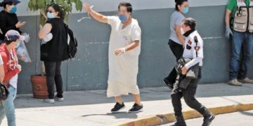 Llega por preinfarto y lo ingresan al área de Covid; logra escapar