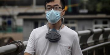 China aprueba uso de vacuna en su Ejército