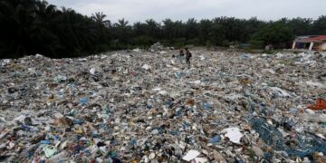Los cubrebocas, nueva forma de contaminación mundial