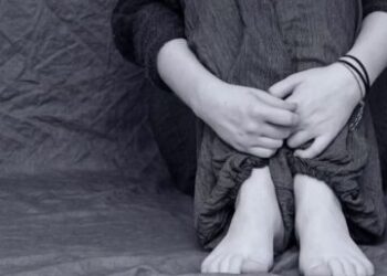 Niño denuncia abuso sexual por parte de padrastro mientras era atendido de emergencia