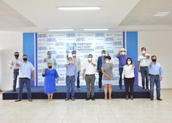 Alcaldes del PAN respaldan al dirigente estatal rumbo al 2021