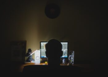 Advierten sobre pornografía disfrazada de anime