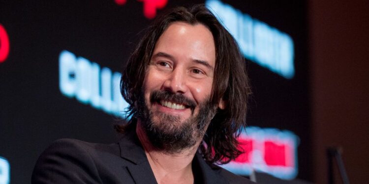 “15 minutos de fama”: Keanu Reeves subasta videollamada entre sus fans