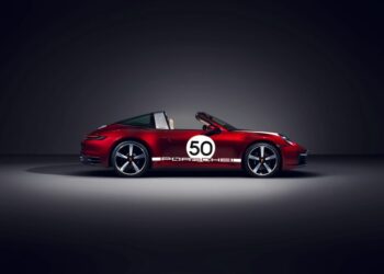 El Porsche 911 Targa 4S Heritage Design te volará la cabeza