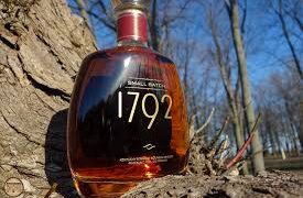 Bourbon Whiskey: las mejores etiquetas para tomar “en las rocas”