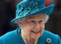 Reina Isabel II celebra su cumpleaños sin multitud por pandemia