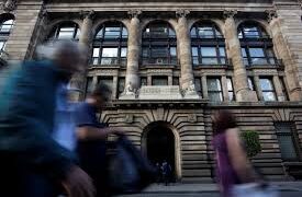 Banxico recortaría tasa clave a su menor nivel en casi cuatro años, prevé sondeo