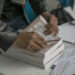 AMLO vigilará a gobernadores para evitar intromisión electoral