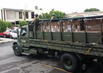 Personal militar realizó el traslado de medicamentos a Valles y SLP