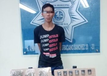 Arrestado con droga en Los Agaves