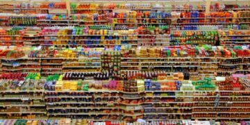 Pequeños comerciantes rechazan impuesto a refrescos y alimentos altos en calorías