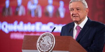 AMLO usará aviones de la Fuerza Aérea para emergencias