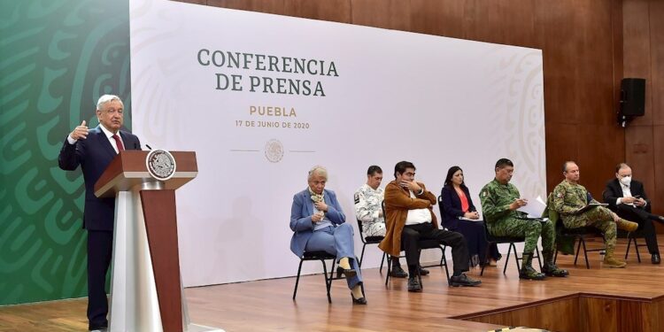 AMLO lamenta que Congreso español rechace investigar al rey Juan Carlos