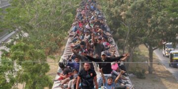EU incumplió oferta de invertir en sureste mexicano, señala AMLO