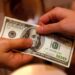 Peso mexicano gana tras datos positivos de la economía de Estados Unidos