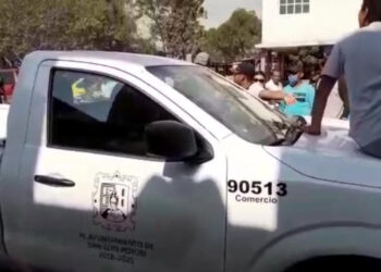 Inspectores nuevamente agredidos por tianguistas
