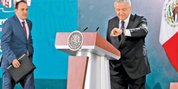 En la mira presidencial cien organismos autónomos