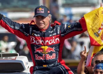 El piloto Carlos Sainz gana el Premio Princesa de los Deportes