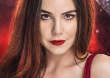 Camila Sodi deslumbra con sexy baile