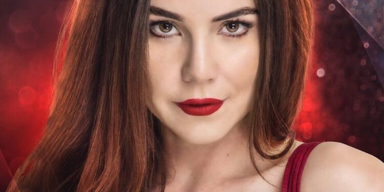 Camila Sodi deslumbra con sexy baile