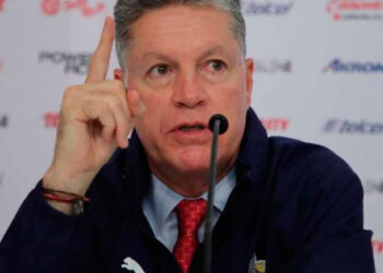 Ricardo Peláez habla sobre posibles bajas de Chivas
