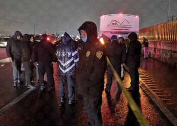 Intento de asalto en la México-Puebla desata balacera en autobús, hay 3 muertos