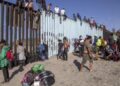 Al menos 300 guanajuatenses fueron abandonados en Tijuana engañados