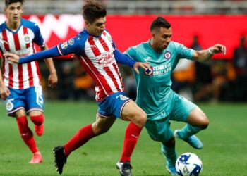 Cruz Azul vs Chivas: La Final de la Copa GNP por México
