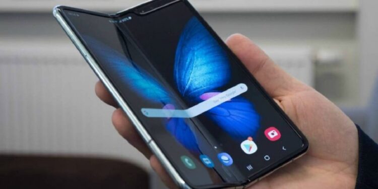 ¿Vas a comprar un celular? Checa esto antes de hacerlo