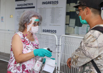 Se invita a reforzar precauciones ante incremento de contagios por COVID19 en SLP