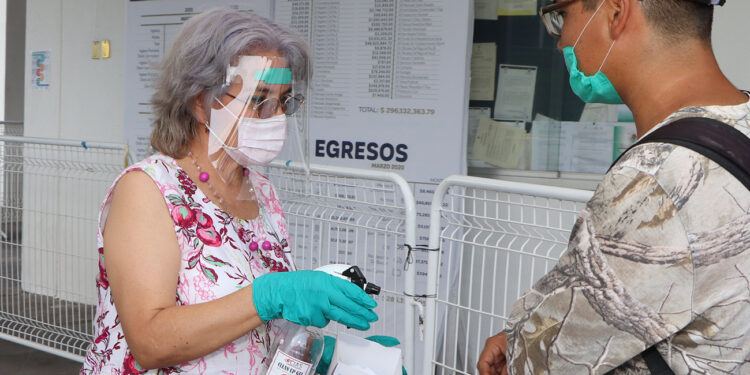 Se invita a reforzar precauciones ante incremento de contagios por COVID19 en SLP