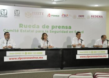 SLP mantiene una tendencia de casos sostenida: “lo que es una muestra de que el virus no se va a ir”